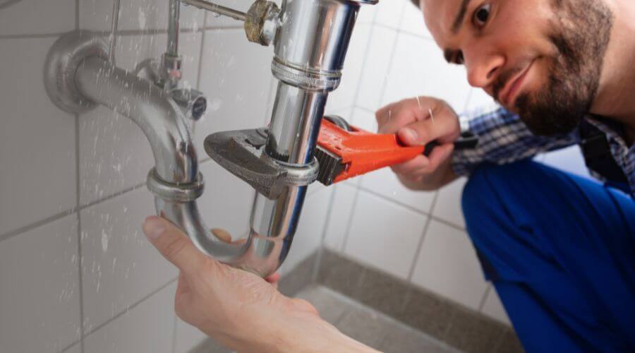 Local tankless water heater installation in Emmetsburg, IA